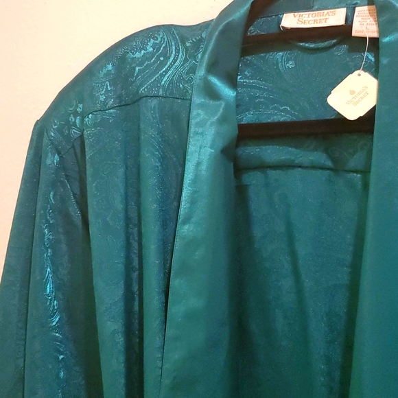 🆕️Vintage Victoria Secret Robe - Picture 6 of 15